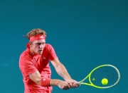 雷火电竞合作-球星爆发！网球赛场再现神级操作的简单介绍