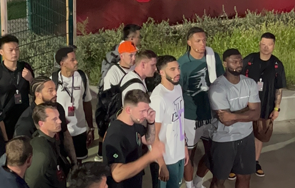 立陶宛男篮绝地反击中国男篮,塔图姆三分雨点燃全场的简单介绍 立陶宛男篮绝地反击中国男篮,塔图姆三分雨点燃全场的简单介绍