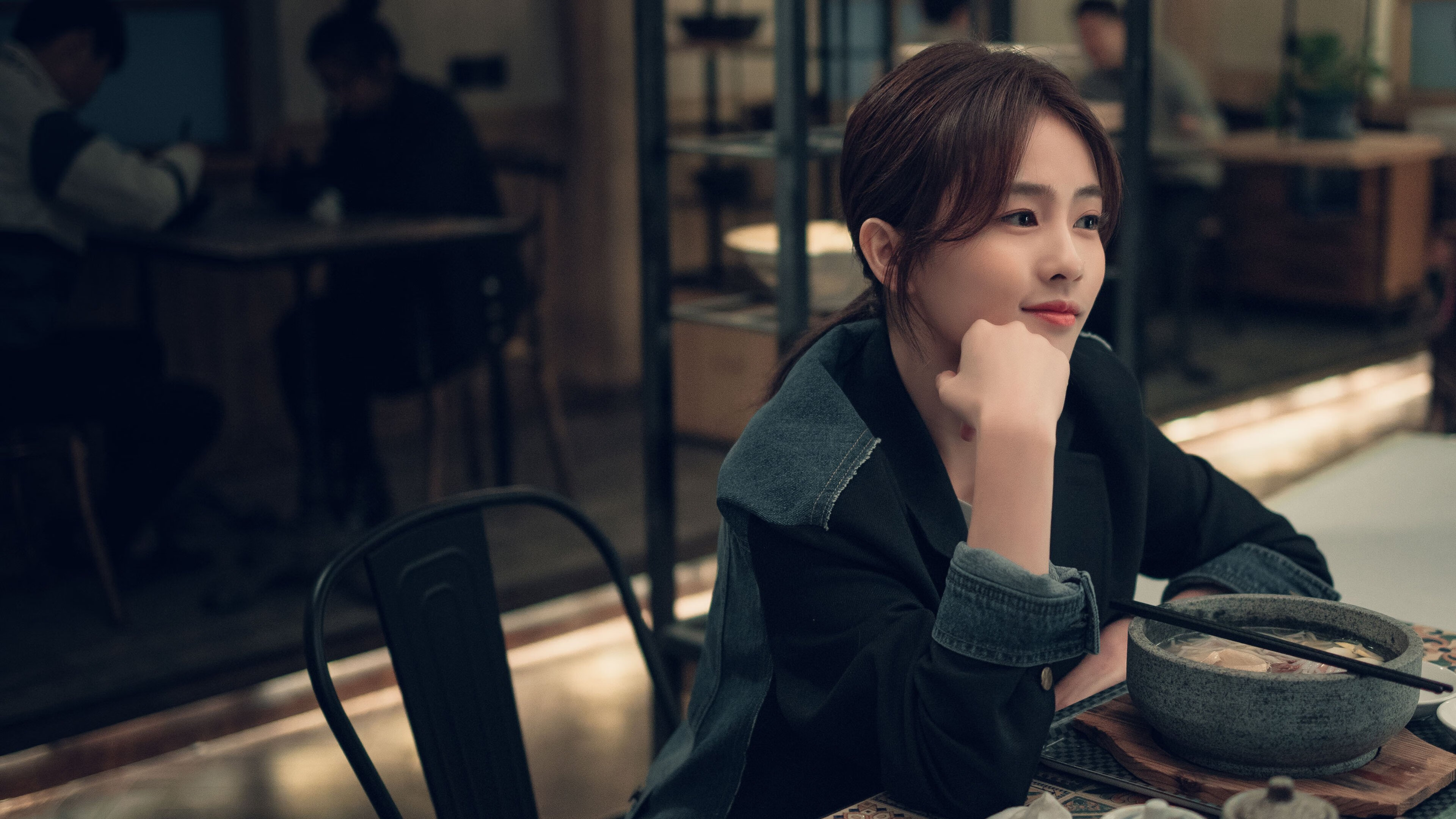 罗德里，在伊蒂哈德的叹息声中唤醒雷霆