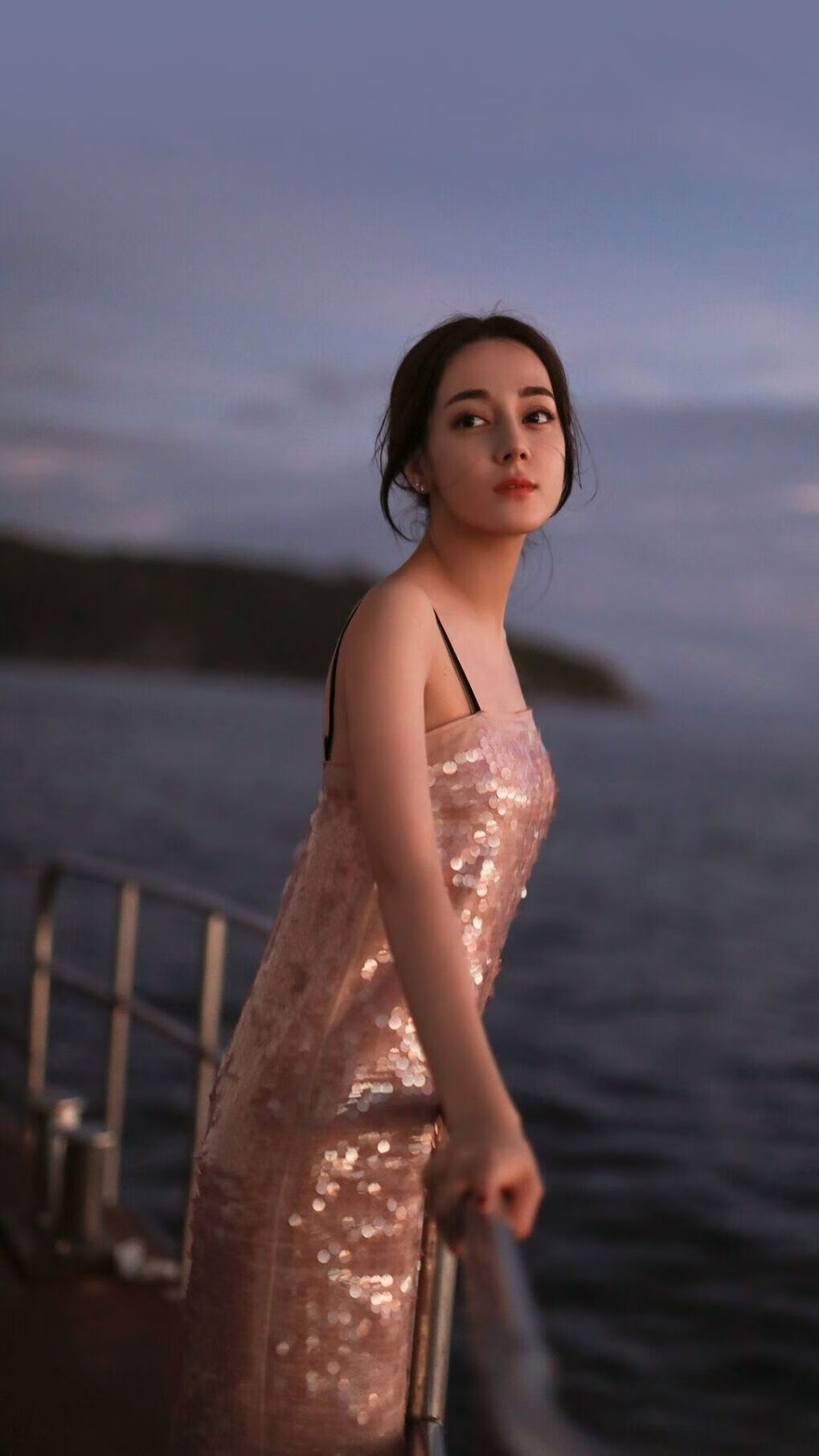 钢铁洪流碾碎维罗德洛姆,阿坎吉的烈焰点燃欧洲之夜